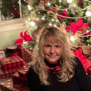 Meet your Posher, Delana